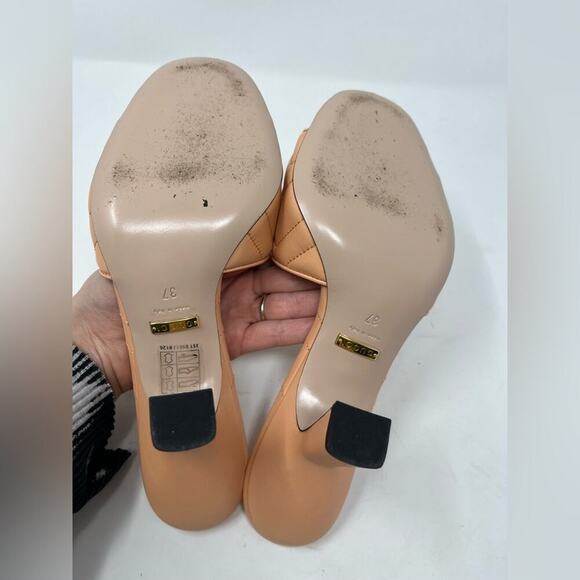 Gucci GG Marmont Quilted Peach Leather Heel Mules Sandal size 37 EU 7 US - Picture 7 of 7
